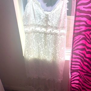 White lace dress